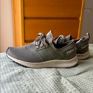 New Balance Women’s Gray Athletic Shoes- worn only a few times